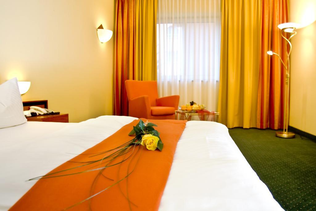 Hotel Ibb Centre 3*