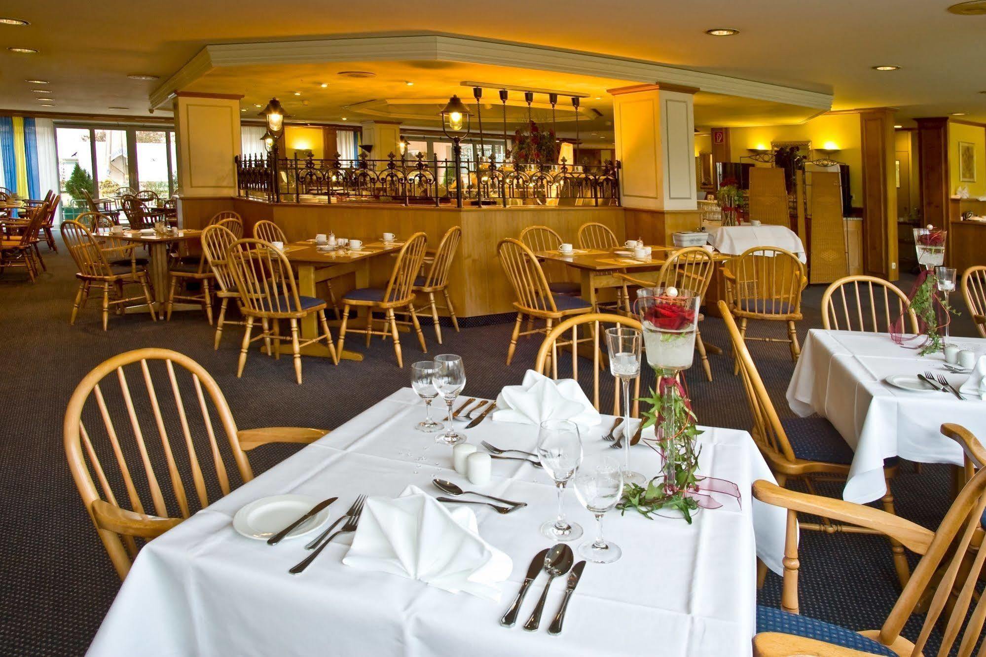 Ibb Centre Hotel 3*